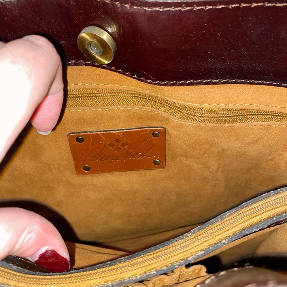 Patricia Nash leather leopard print bucket Bag - Picture 4 of 14